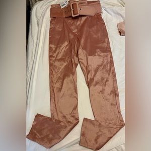 Never worn pants super cute nice fit